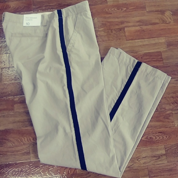 GAP Pants - NWT ~GAP~ KHAKI, WOMENS SZ.10